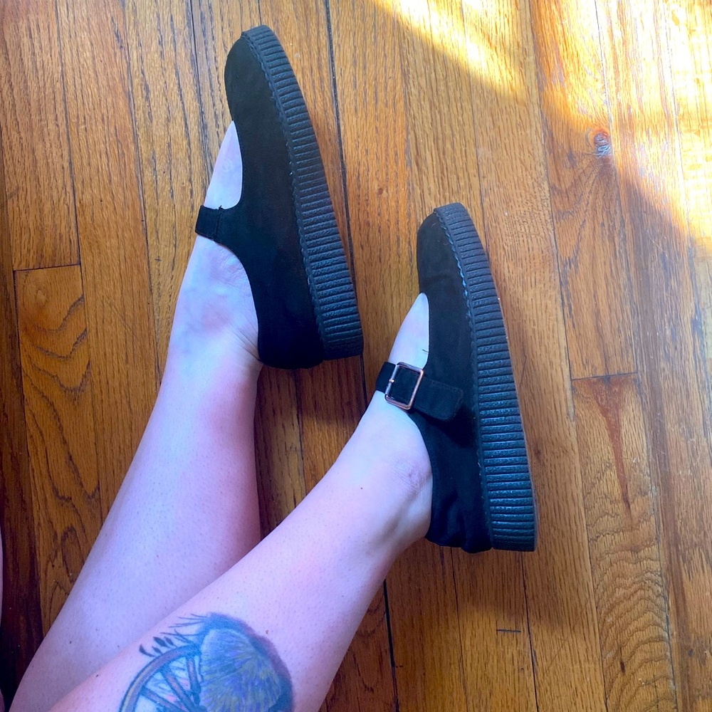 TUK Black Faux Suede Low Mary Jane Platform Black Shoes Sz 9